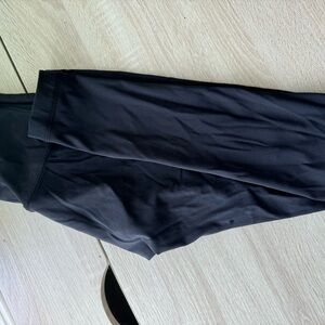 Black Lululemon Align 25’ Leggings